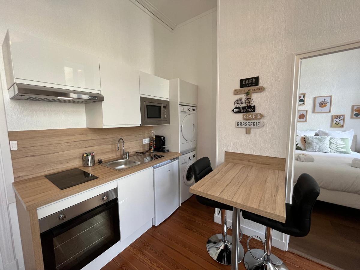 Paon, Coquet Appt Avec Parking A Caen Apartment Bagian luar foto