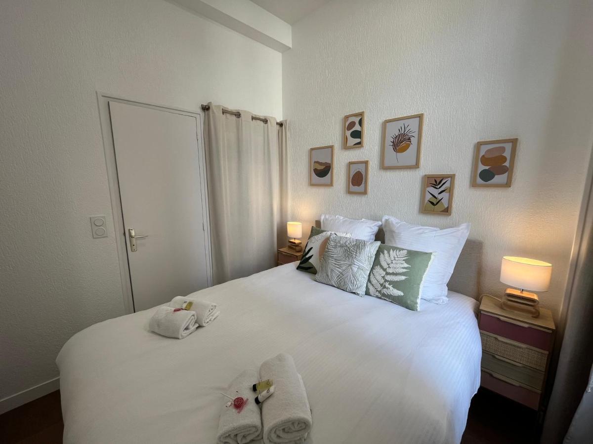 Paon, Coquet Appt Avec Parking A Caen Apartment Bagian luar foto