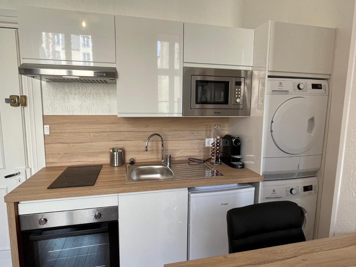 Paon, Coquet Appt Avec Parking A Caen Apartment Bagian luar foto
